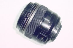 Canon 60mm F/2.8 USM EFs MACRO Auto Focus Lens