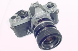 Nikon FM 35mm Film SLR Manual Camera + Nikon 35-70mm F/3.5-4.8 NIKKOR Lens