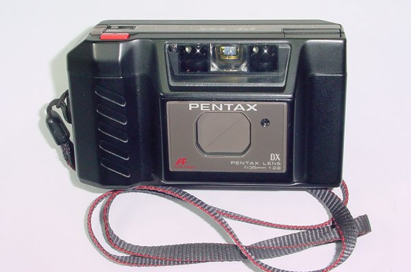 Pentax PC-555 35mm Film Point & Shoot Camera DX 35/2.8 Lens