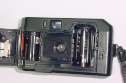 Pentax PC-555 35mm Film Point & Shoot Camera DX 35/2.8 Lens