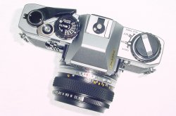 Olympus OM10 35mm Film SLR Manual Camera with Olympus 50/1.8 Zuiko Lens