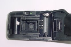 Canon SURE SHOT Sleek SAF 35mm Film Point & Shoot Compact Camera 32/3.5 Lens