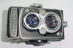 YASHICA-Mat TLR 120 Medium Format Film Camera COPAL-MXV 80mm F/3.5 Twin Lens