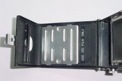 YASHICA-Mat TLR 120 Medium Format Film Camera COPAL-MXV 80mm F/3.5 Twin Lens