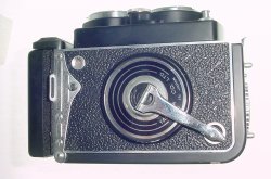 Yashica-Mat TLR 120 Medium Format Film Camera COPAL-MXV 80mm F/3.5 Twin Lens