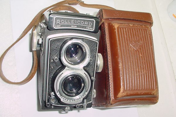 Rolleicord Model K3C Type 2 Film Camera Schneider-Kreuznach 75/3.5 Xenar Lens