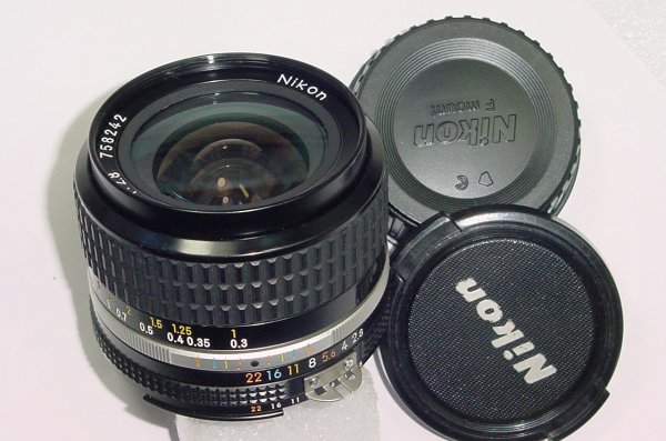 Nikon 24mm F/2.8 AIs NIKKOR Wide Angle Manual Focus Lens