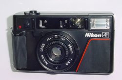 Nikon L35 AF 35mm Film Point and Shoot Compact Camera with 35mm F/2.8 Lens (ASA400)