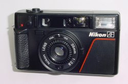 Nikon L35 AF 35mm Film Point and Shoot Compact Camera with 35mm F/2.8 Lens (ASA400)