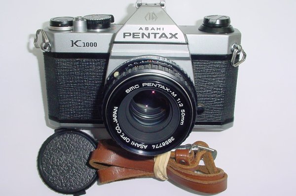 Pentax K1000 35mm Film SLR Manual Camera with Pentax-M 50mm F/2 SMC Lens