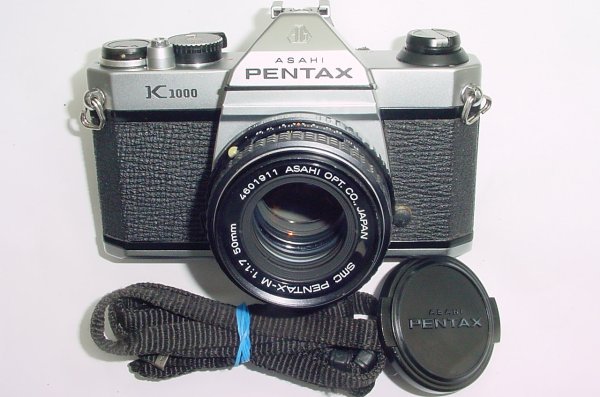 Pentax K1000 35mm Film SLR Manual Camera + Pentax-M 50mm F/1.7 SMC Lens