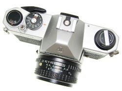 Pentax K1000 35mm Film SLR Manual Camera + Pentax-M 50mm F/1.7 SMC Lens