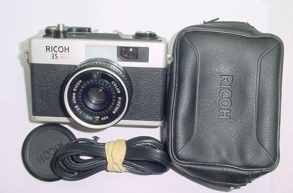 Ricoh 35 FM 35mm Film Compact Camera Rikenon 40/2.8 Lens