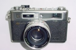 YASHICA ELECTRO 35 GSN 35mm Film Rangefinder Camera with 45mm F/1.7 Lens