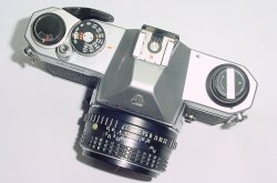 Pentax K1000 35mm Film SLR Manual Camera with Pentax-M 50mm F/1.7 SMC Lens