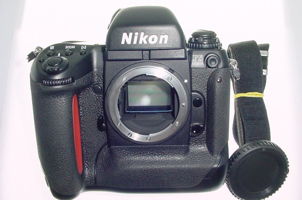 Nikon F5 35mm Film SLR Auto & Manual Focus Camera Body