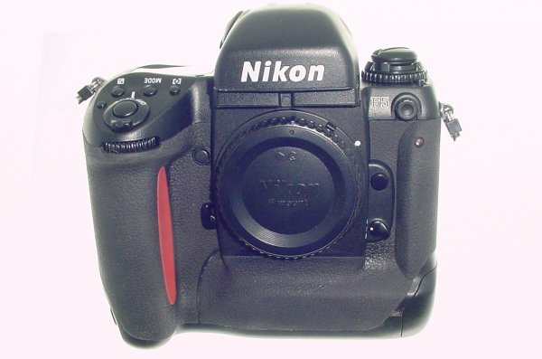 Nikon F5 35mm Film SLR Auto & Manual Focus Camera Body
