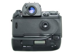 Nikon F5 35mm Film SLR Auto & Manual Focus Camera Body