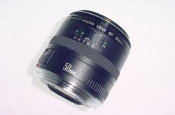 Canon 50mm F/2.5 EF Compact-Macro Auto & Manual Focus Lens