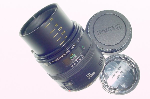 Canon 50mm F/2.5 EF Compact-Macro Auto & Manual Focus Lens