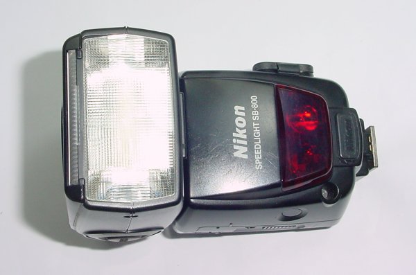 Nikon Speedlight SB-800 Flash + Battery Attachment