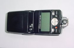 Nikon Speedlight SB-800 Flash + Battery Attachment