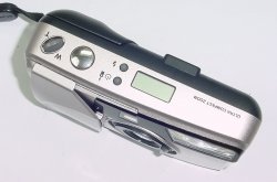 Olympus Superzoom 800 S 35mm Film Point & Shoot Camera 38-80mm Zoom Lens