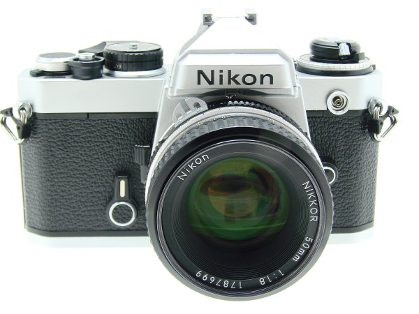 Nikon FE 35mm Film SLR Manual Camera + Nikon 50mm f/1.8 AI Nikkor Lens