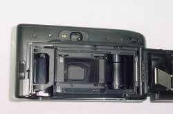 FUJI DL-25N Drop in Loading Focus Free 35mm Film Point & Shoot Camera