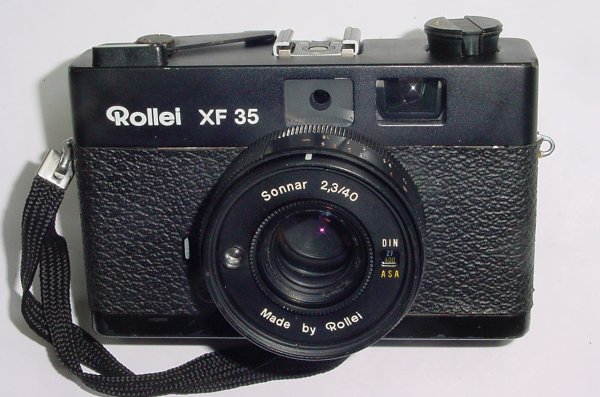 Rollei XF 35 35mm Film Rangefinder Camera with Sonnar 40mm F/2.3 Lens - Black