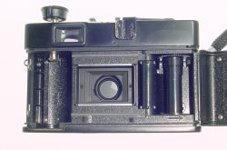 Rollei XF 35 35mm Film Rangefinder Camera with Sonnar 40mm F/2.3 Lens - Black