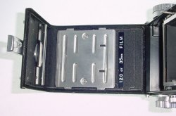 Yashica 635 SX TLR 120 Medium Format Film Camera with 80mm F/3.5 Lens