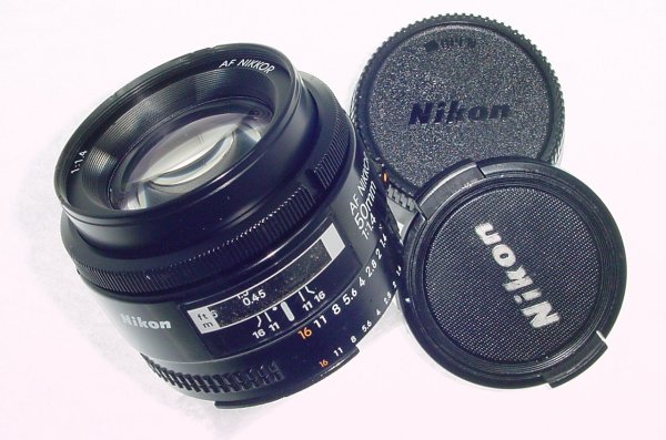 Nikon 50mm F/1.4 NIKKOR AF Auto Focus Standard Lens