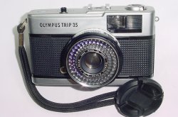 Olympus Trip 35 Film Compact Camera with Olympus 40mm F/2.8 D.Zuiko Lens