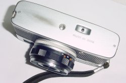Olympus Trip 35 Film Compact Camera with Olympus 40mm F/2.8 D.Zuiko Lens