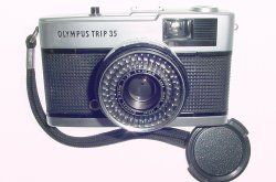Olympus Trip 35 Film Compact Camera with Olympus 40mm F/2.8 D.Zuiko Lens