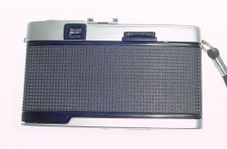 Olympus Trip 35 Film Compact Camera with Olympus 40mm F/2.8 D.Zuiko Lens