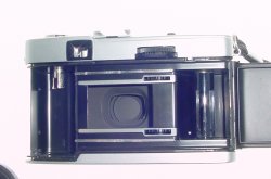 Olympus Trip 35 Film Compact Camera with Olympus 40mm F/2.8 D.Zuiko Lens