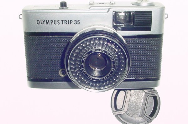Olympus Trip 35 Film Compact Camera with 40mm F/2.8 D.Zuiko Lens