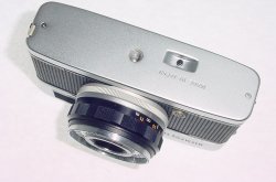 Olympus Trip 35 Film Compact Camera with 40mm F/2.8 D.Zuiko Lens