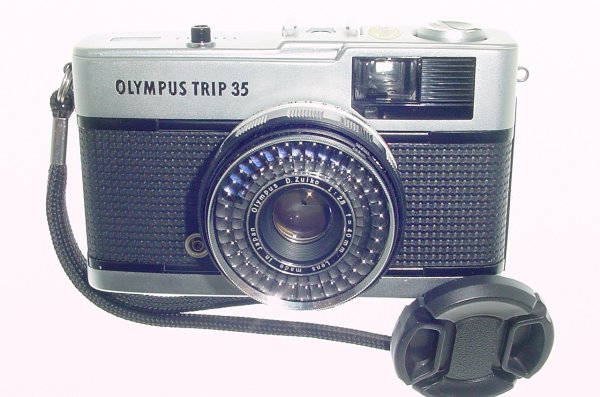 Olympus Trip 35 Film Compact Camera with 40mm F/2.8 D.Zuiko Lens