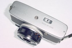 Olympus Trip 35 Film Compact Camera with 40mm F/2.8 D.Zuiko Lens