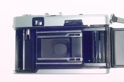 Olympus Trip 35 Film Compact Camera with 40mm F/2.8 D.Zuiko Lens