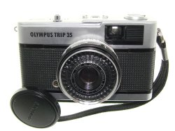 Olympus Trip 35 Film Compact Camera with 40mm F/2.8 D.Zuiko Lens