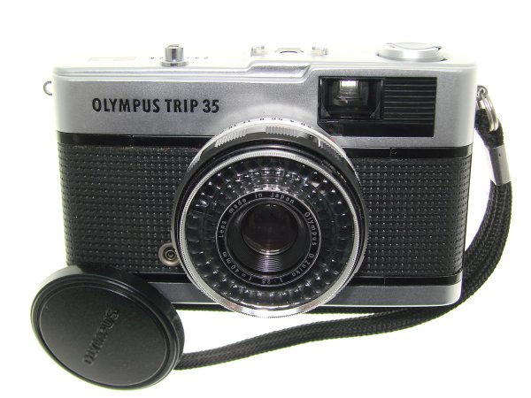 Olympus Trip 35 Film Compact Camera with 40mm F/2.8 D.Zuiko Lens