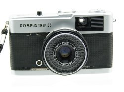 Olympus TRIP 35 Film Compact Camera with 40/2.8 D.Zuiko Lens