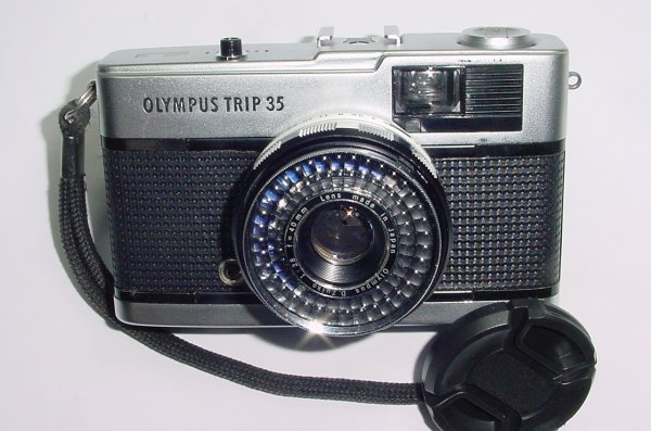 Olympus Trip 35 Film Compact Camera Olympus 40mm F2.8 D Zuiko Lens