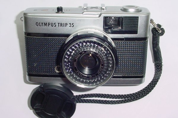 Olympus Trip 35 Film Compact Camera Olympus 40mm F2.8 D Zuiko Lens