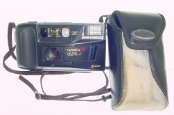 Yashica T3 35mm Film Point & Shoot Camera Carl Zeiss 35/2.8 T* Tessar Lens