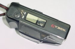 YASHICA T3 35mm Film Point & Shoot Camera Carl Zeiss 35/2.8 T* Tessar Lens